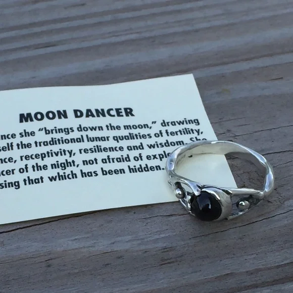 Moon Dancer Night Goddess Ring Sterling Silver w/ genuine Star Diopside USA - Picture 6 of 8